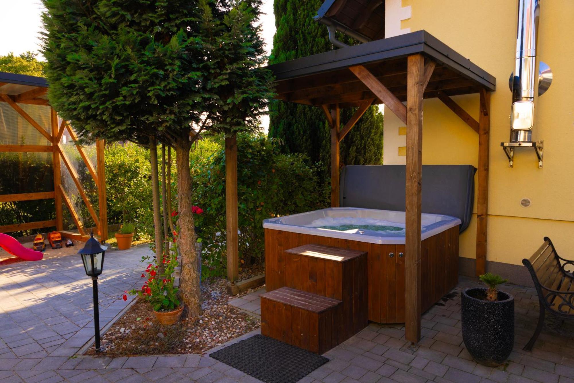 Mkj Mireno Hotel Stegna  Luaran gambar