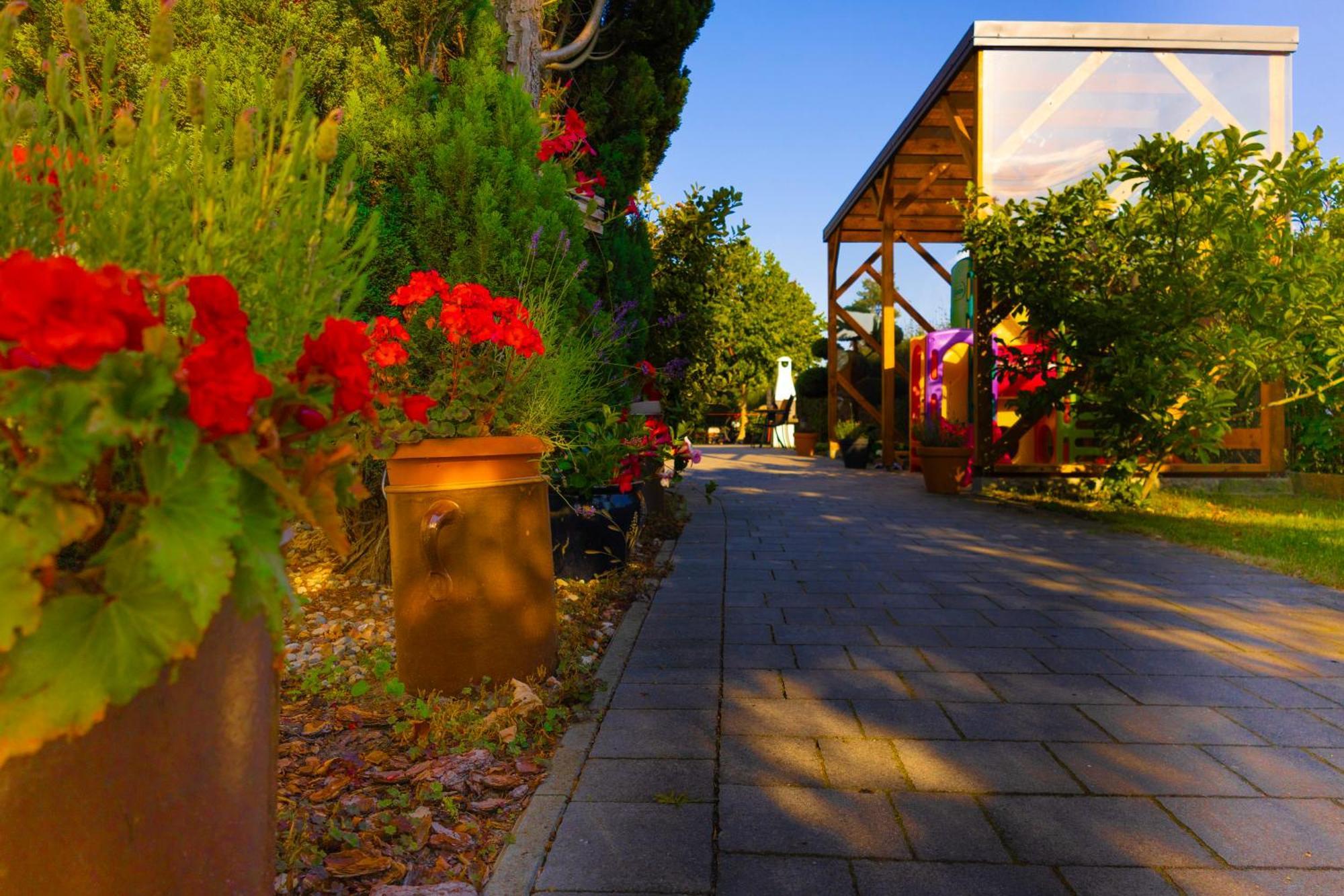 Mkj Mireno Hotel Stegna  Luaran gambar